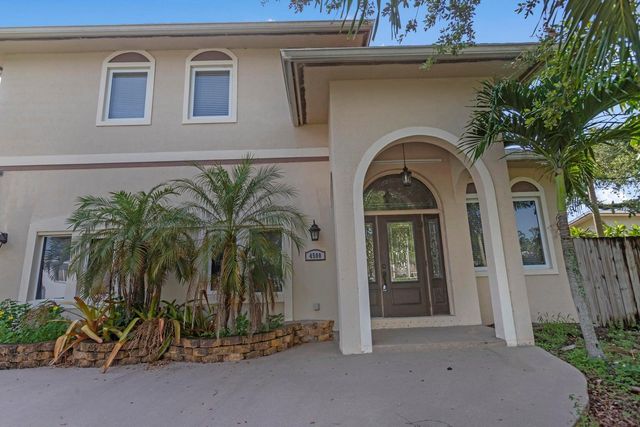 4500 SW 25th Terrace, Dania Beach, FL 33312