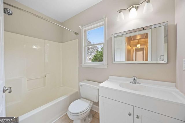 2612 Gabriel Court NW, Kennesaw, GA 30152