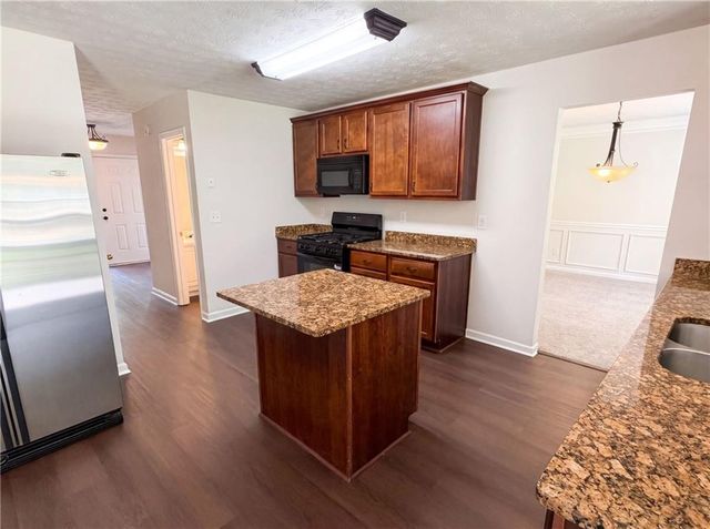 1672 Bennett Drive, Mcdonough, GA 30253