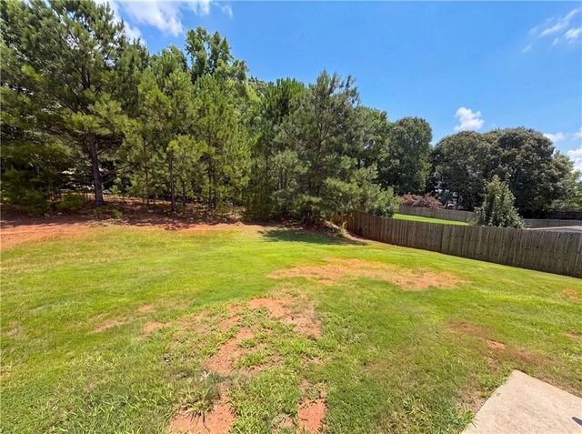 1672 Bennett Drive, Mcdonough, GA 30253