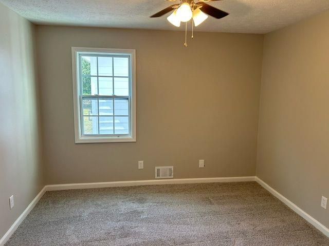 49 Cannon Farm Road, Oxford, GA 30054