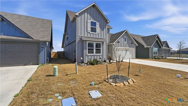 437 Signe, Seguin, TX 78155