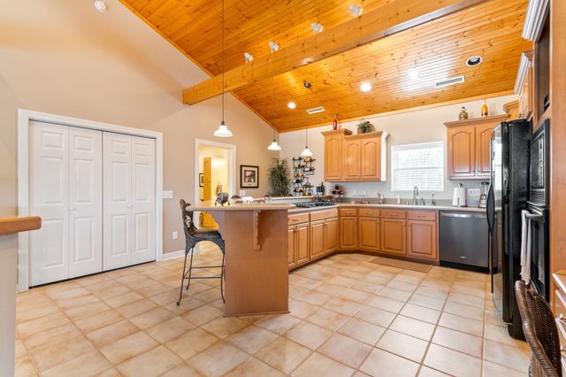 3100 Floyd Rd, Eagleville, TN 37060