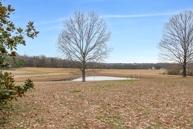 3100 Floyd Rd, Eagleville, TN 37060