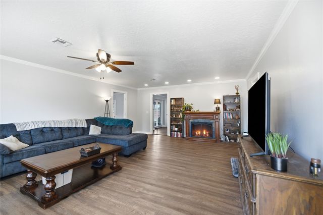 423 E Beaver Street, Jenks, OK 74037