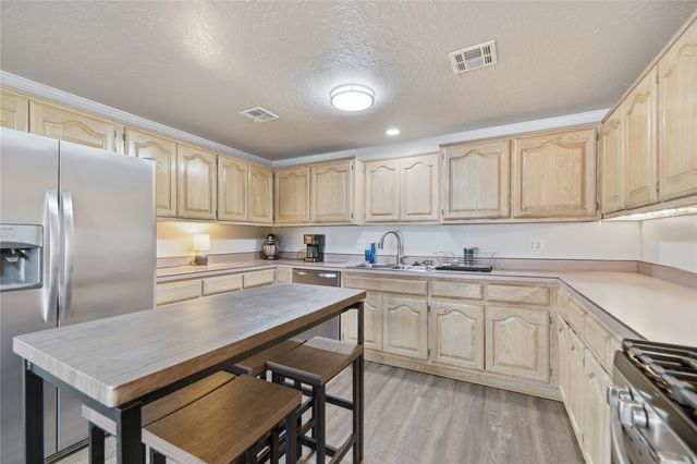 423 E Beaver Street, Jenks, OK 74037