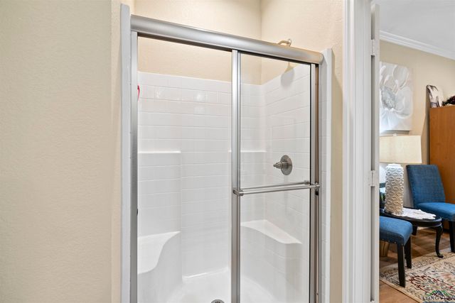 128 Brookway Ln, Longview, TX 75604
