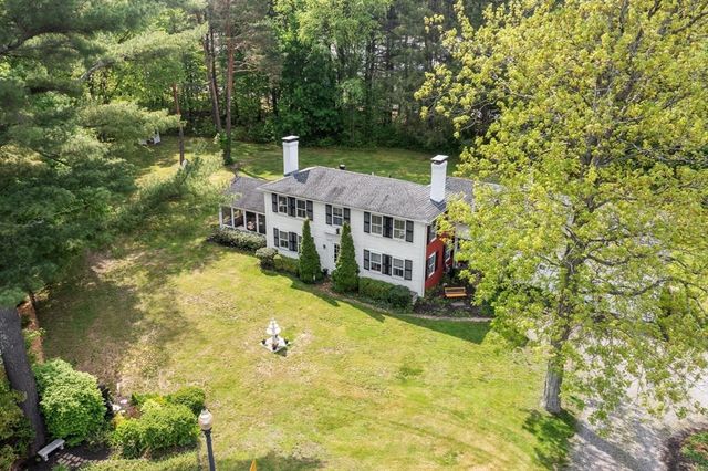 8 South Street, Townsend, MA 01469