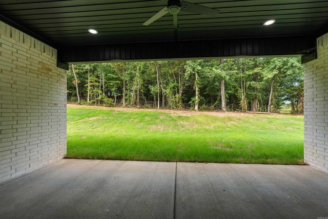 7081 Cold Creek Drive, Alexander, AR 72002