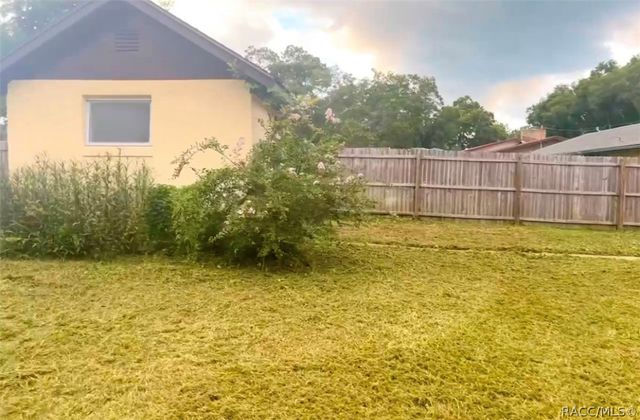 201 Iris Lane, Inverness, FL 34452