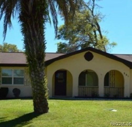 201 Iris Lane, Inverness, FL 34452