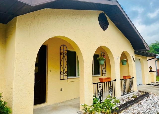 201 Iris Lane, Inverness, FL 34452