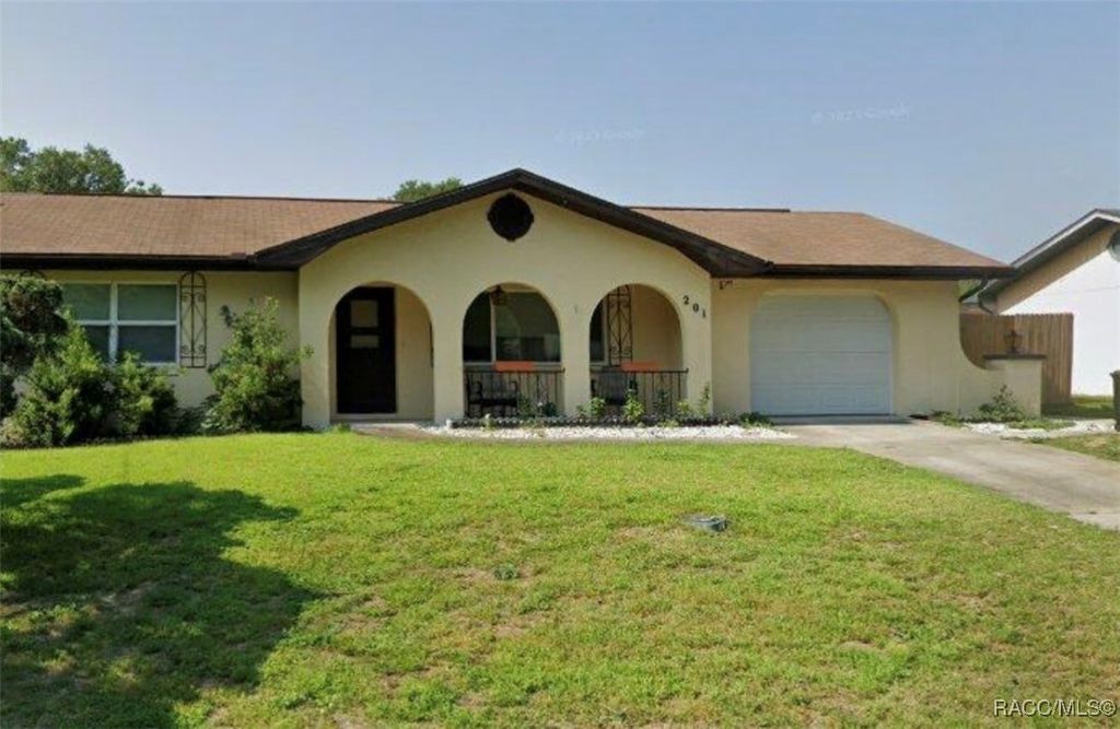 201 Iris Lane, Inverness, FL 34452