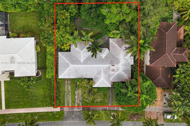 919 Tendilla Ave, Coral Gables, FL 33134