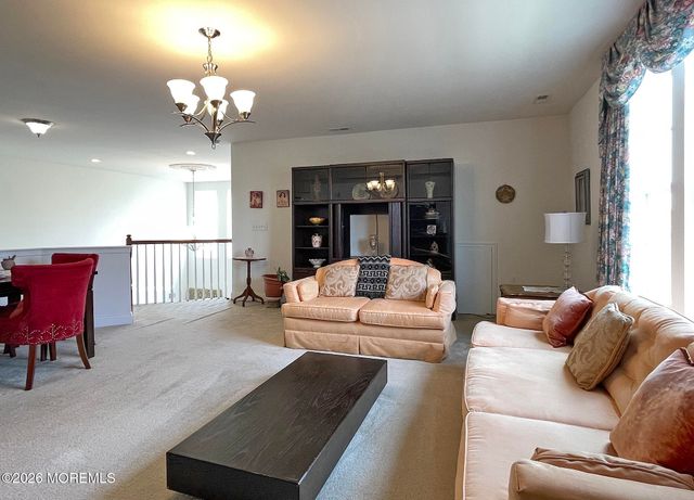 17 Gladstone Street, Forked River, NJ 08731