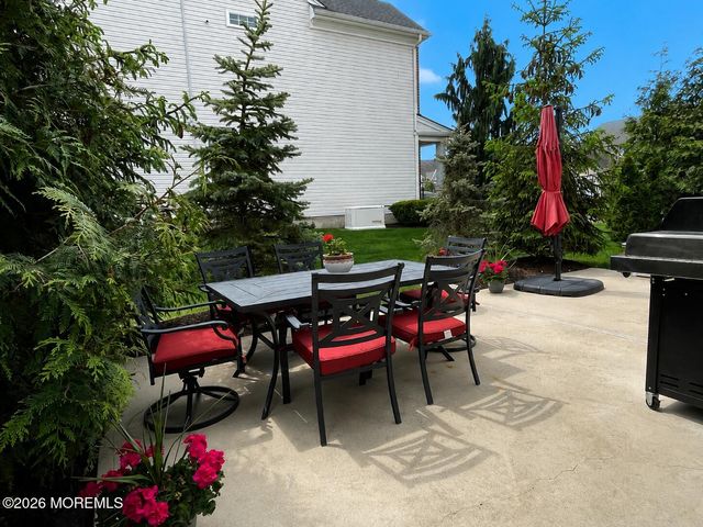 17 Gladstone Street, Forked River, NJ 08731