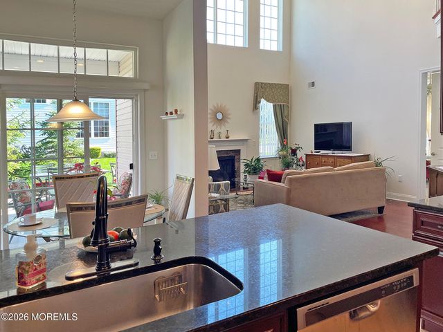17 Gladstone Street, Forked River, NJ 08731