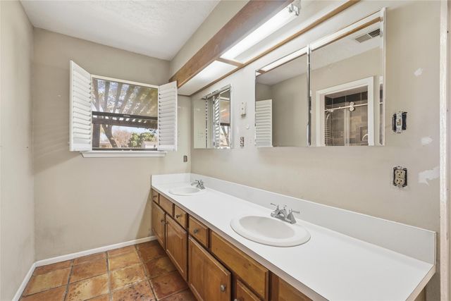 3218 Woodlake Drive, Abilene, TX 79606