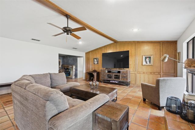 3218 Woodlake Drive, Abilene, TX 79606