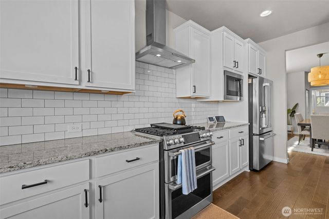 19042 123rd Avenue SE, Renton, WA 98058