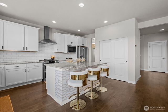 19042 123rd Avenue SE, Renton, WA 98058