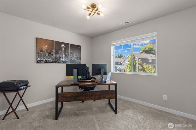 19042 123rd Avenue SE, Renton, WA 98058