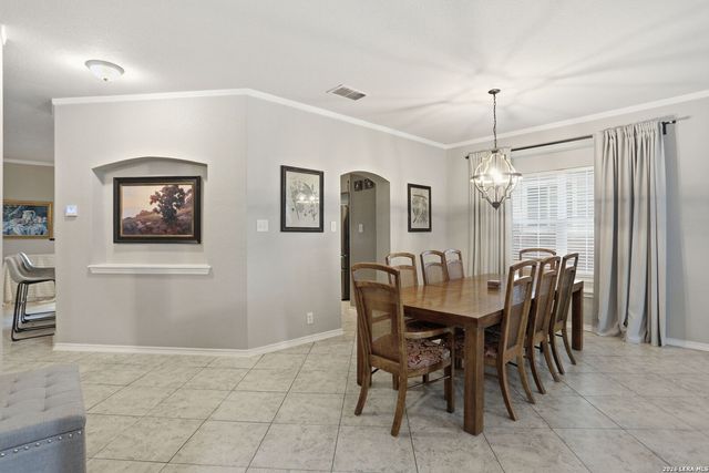 9518 Wolf Pt, San Antonio, TX 78251