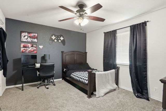 9518 Wolf Pt, San Antonio, TX 78251