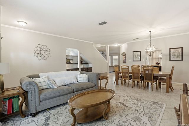 9518 Wolf Pt, San Antonio, TX 78251