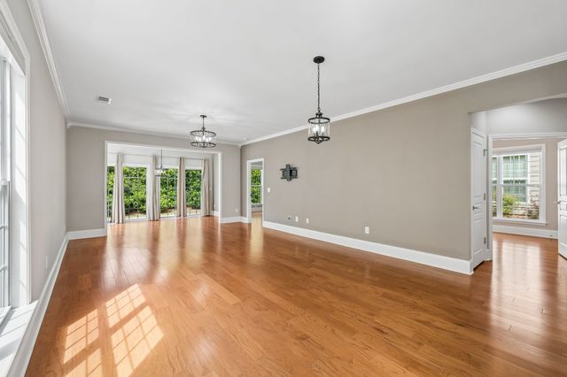 186 Old Towne Dr, Mount Juliet, TN 37122