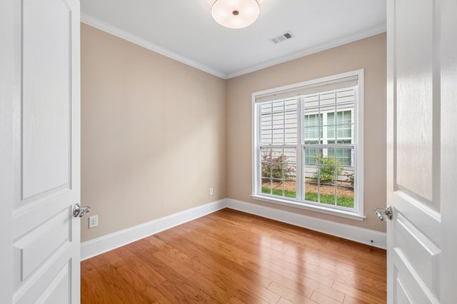 186 Old Towne Dr, Mount Juliet, TN 37122