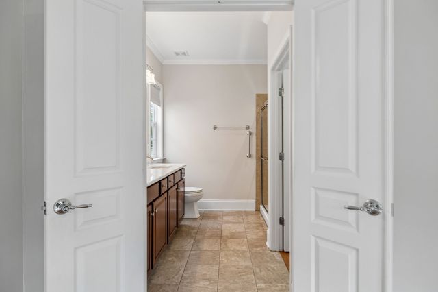 186 Old Towne Dr, Mount Juliet, TN 37122