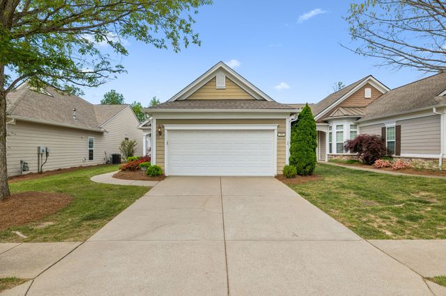 186 Old Towne Dr, Mount Juliet, TN 37122