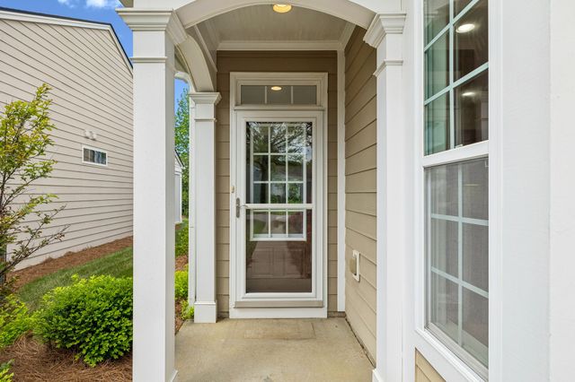 186 Old Towne Dr, Mount Juliet, TN 37122