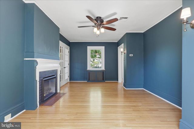 200 E IRVIN AVE, Hagerstown, MD 21740