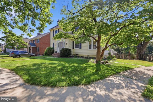 200 E IRVIN AVE, Hagerstown, MD 21740