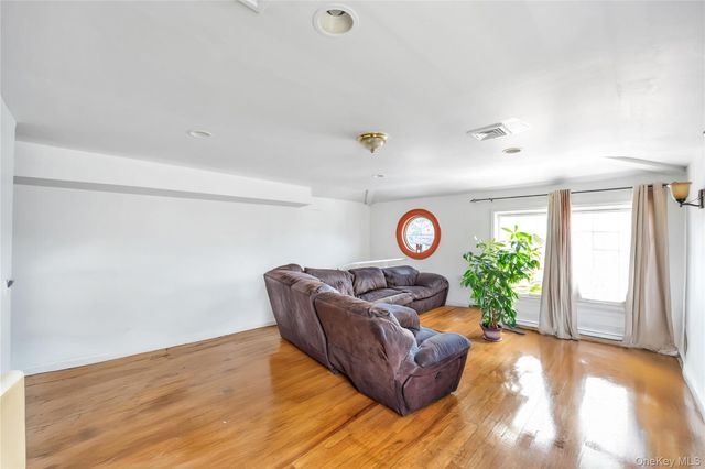 191-11 119th Avenue, Saint Albans, NY 11412