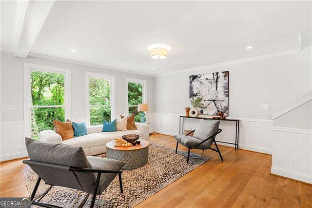1834 Woodland Hills Avenue NW, Atlanta, GA 30318