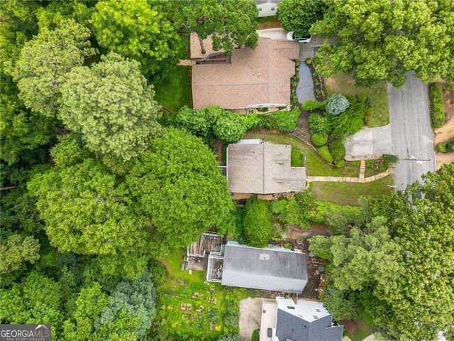 1834 Woodland Hills Avenue NW, Atlanta, GA 30318