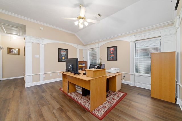 9835 Bestin Lane, Houston, TX 77065