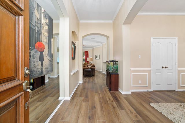 9835 Bestin Lane, Houston, TX 77065