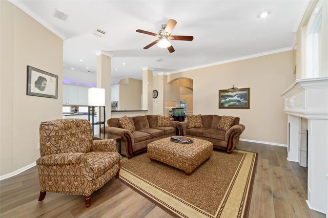 9835 Bestin Lane, Houston, TX 77065