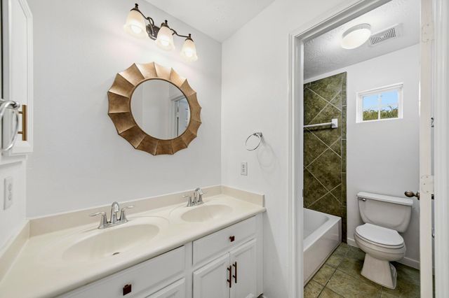 18431 W Laura Shore Drive, Cypress, TX 77433