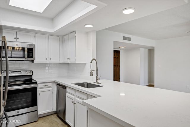 620 S PRIVET Way, Mesa, AZ 85208