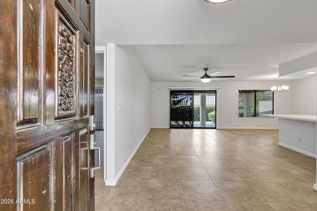 620 S PRIVET Way, Mesa, AZ 85208