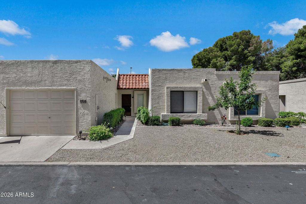 620 S PRIVET Way, Mesa, AZ 85208