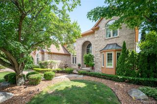 2935 Ivy Hill Drive, Commerce Twp, MI 48382