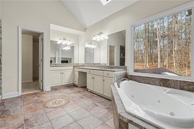 135 Birch Hollow NW Trail, Marietta, GA 30064