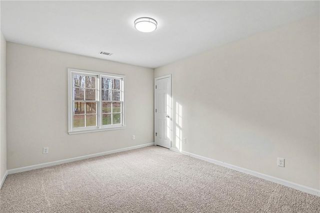 135 Birch Hollow NW Trail, Marietta, GA 30064