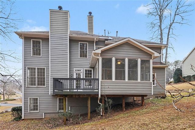 135 Birch Hollow NW Trail, Marietta, GA 30064